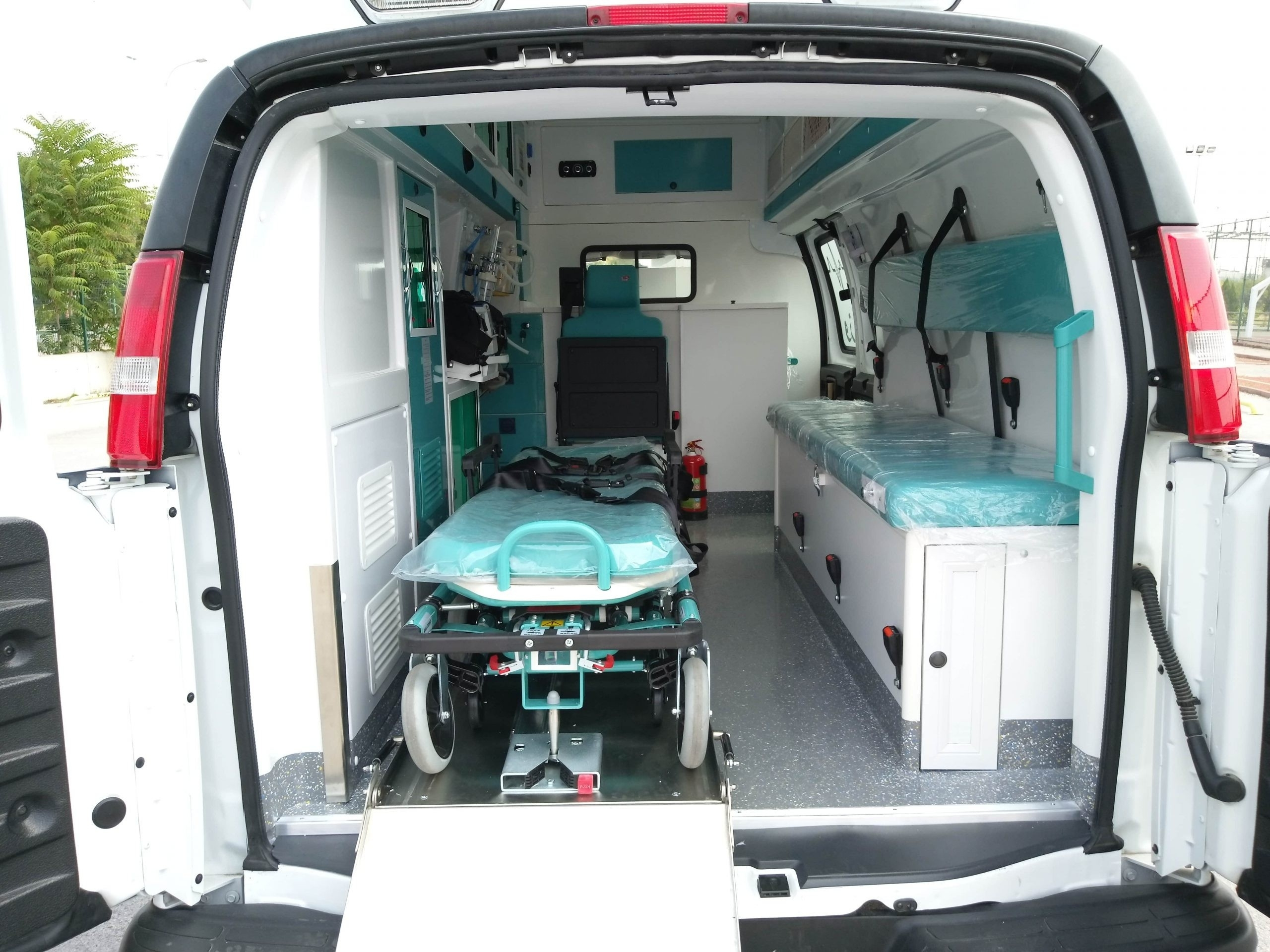 GMC Savana Ambulance interior 2