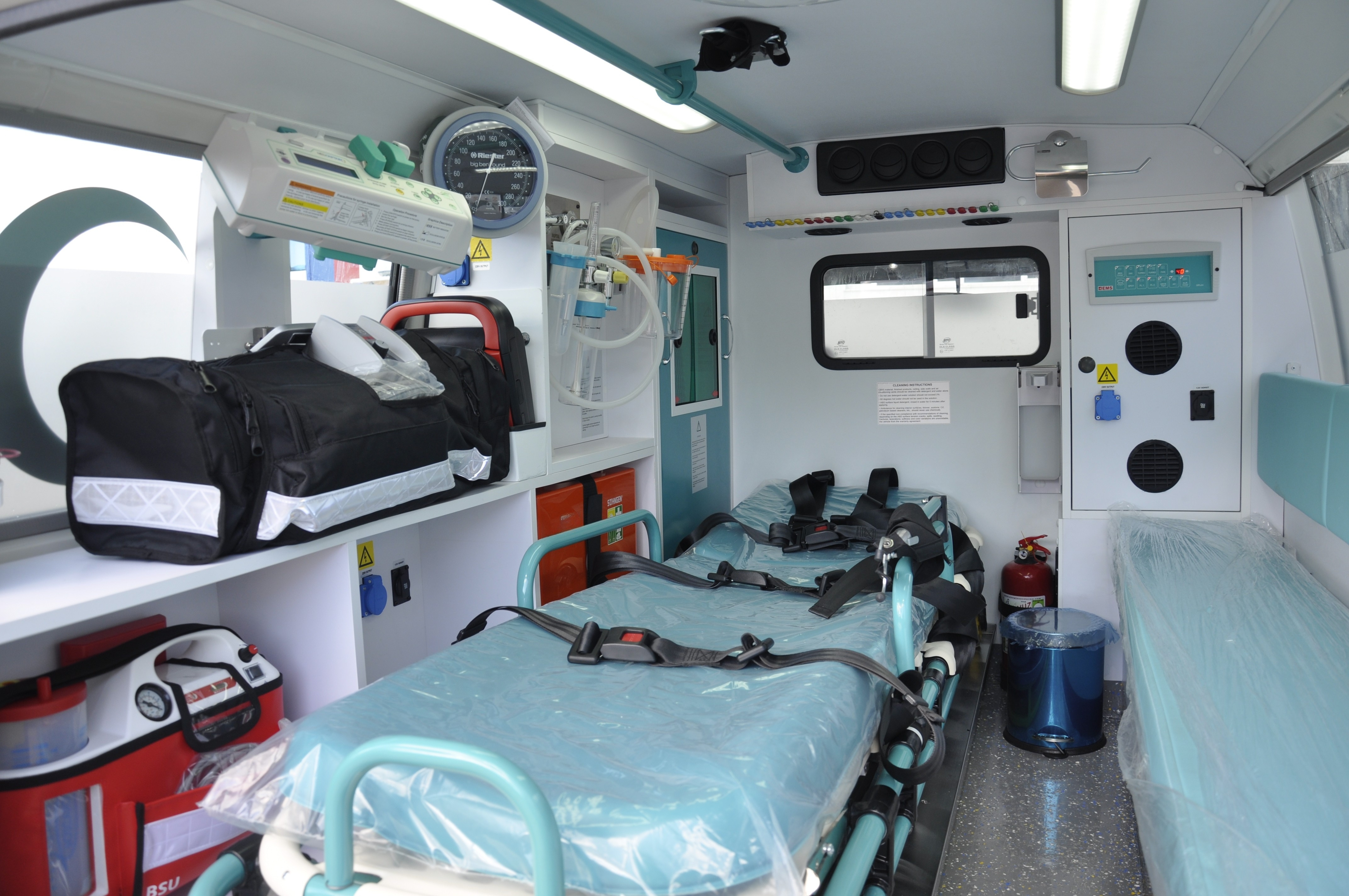 Toyota Land Cruiser Ambulance interior 1