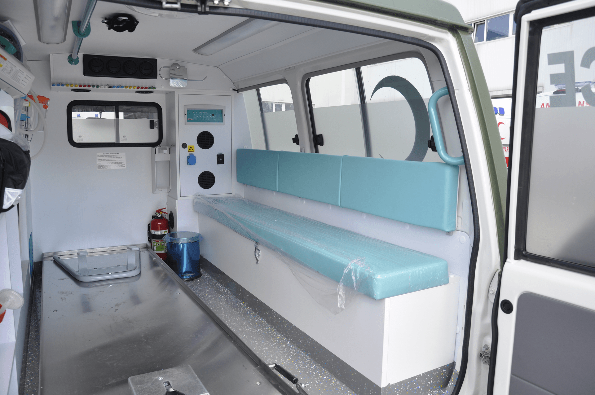 Toyota Land Cruiser Ambulance interior 4