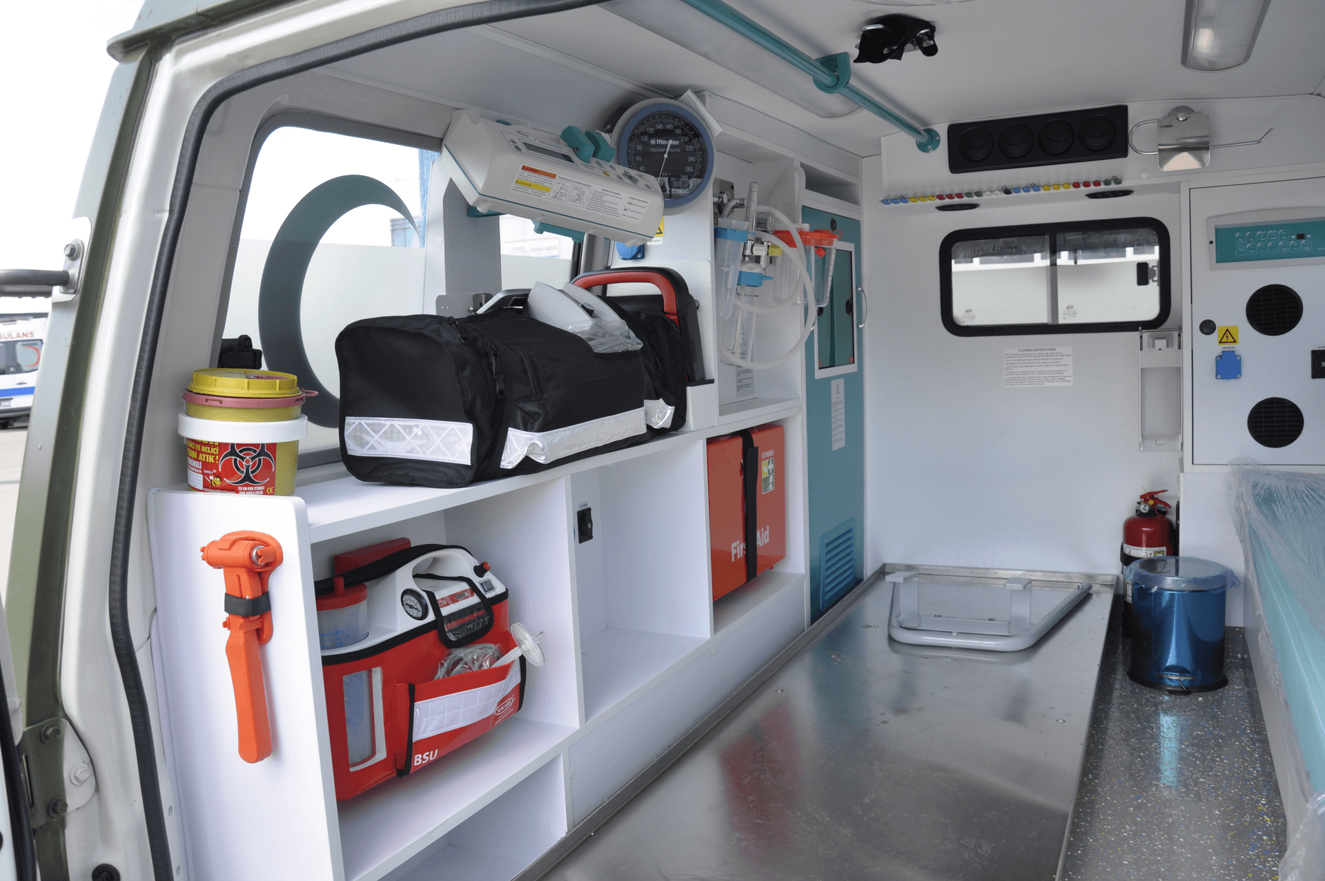 Toyota Land Cruiser Ambulance interior 5
