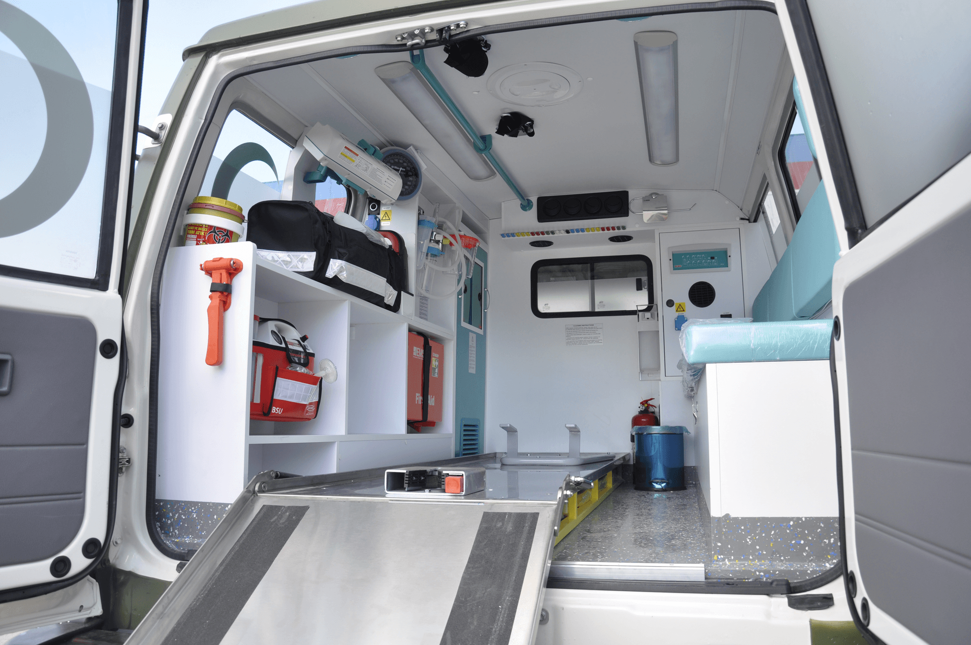 Toyota Land Cruiser Ambulance interior 7